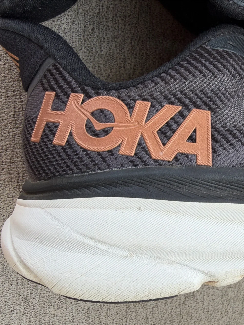 Hoka Clifton 9 Womens Running Shoes Size 8 Black Rose Gold